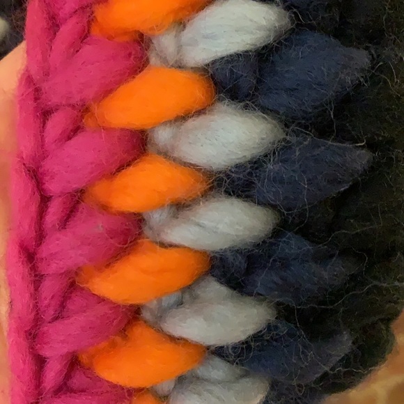 Super rare Rike Feurstein Berlin knit scarf - Picture 4 of 5